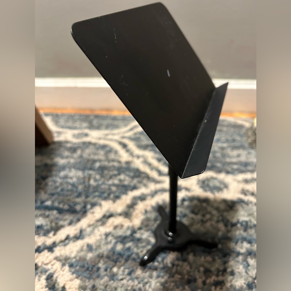 🔥 2/$25 American Girl Music stand